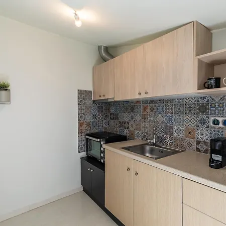 Selini Lovely アパート スコペロス