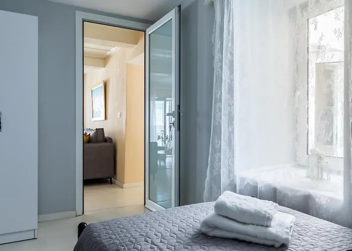 Selini Lovely Apartman Szkópelosz